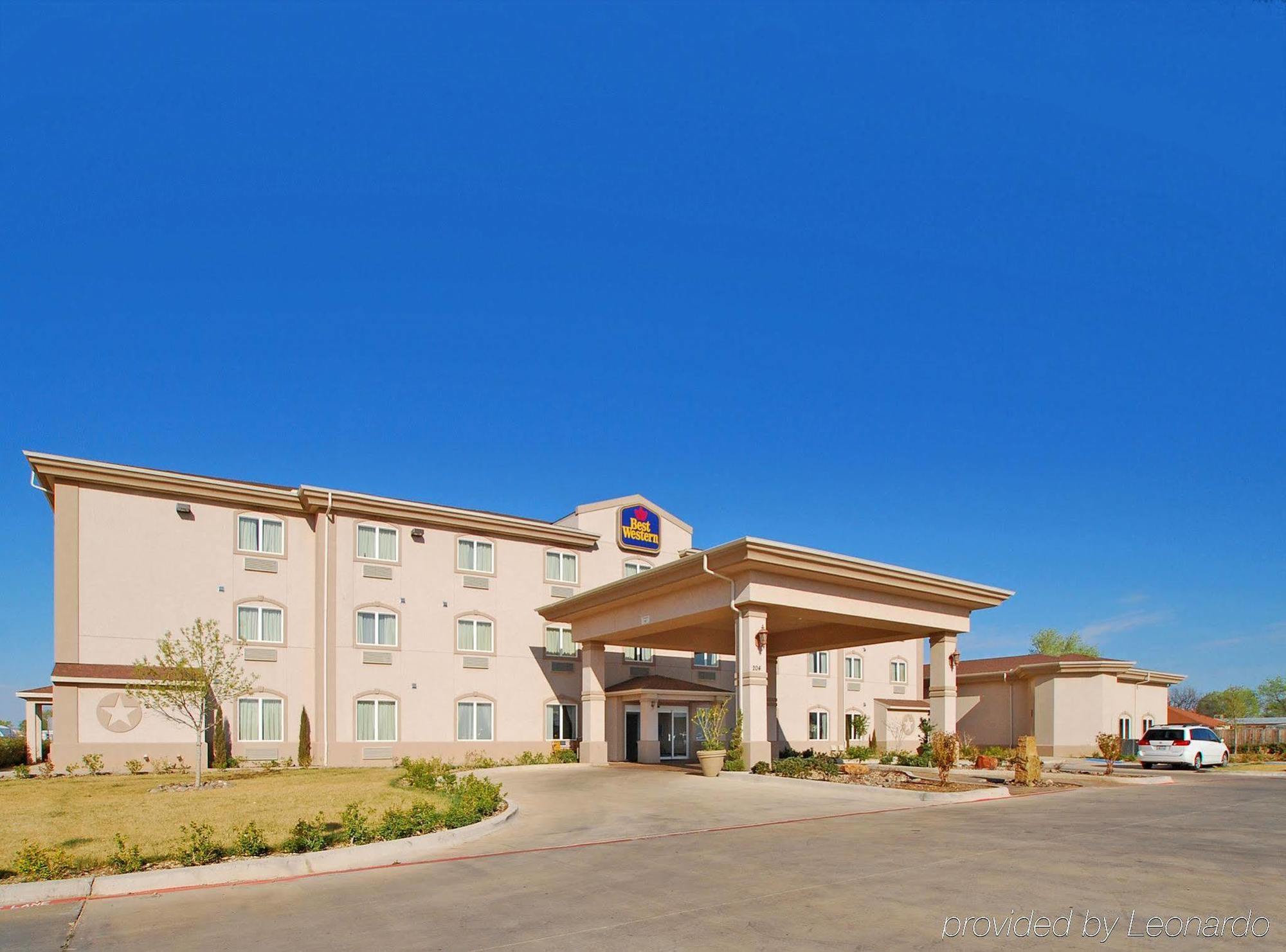 Best Western South Plains Inn & Suites Levelland Exterior photo